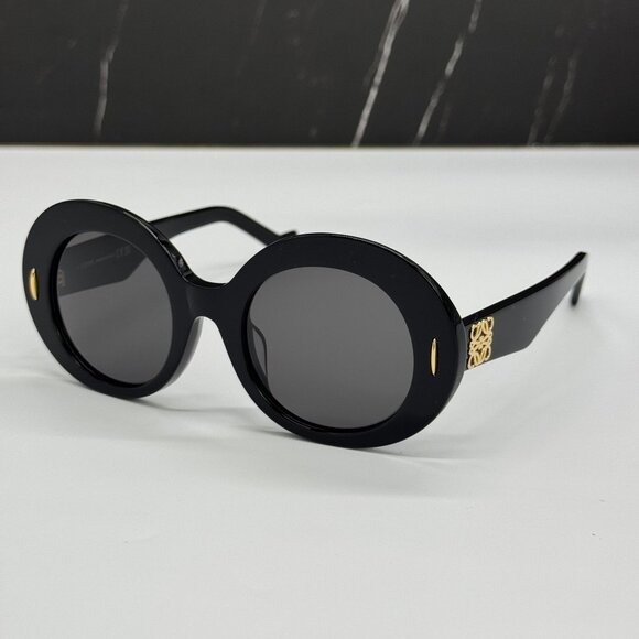 NEW LOEWE LW40146F 01A WOMEN SUNGLASSES BLACK LOEWE EYEWEAR - Picture 1 of 10